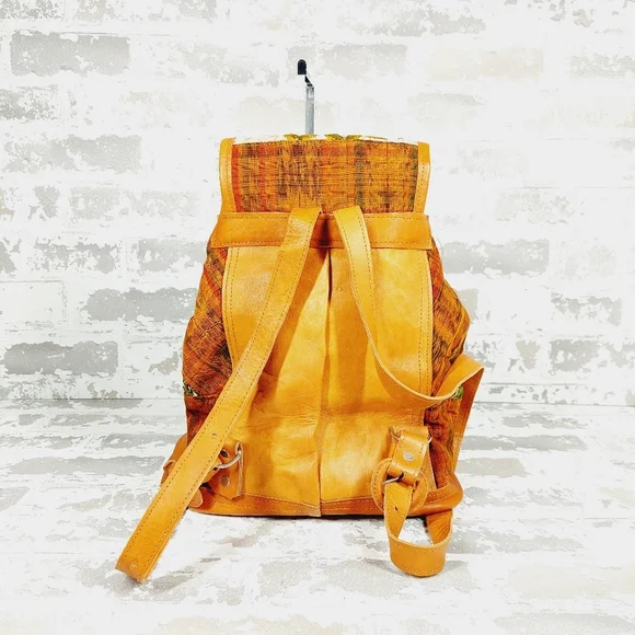 Boutique Floral Tapestry Embroidery Drawstring Backpack Leather Accents 1088 - Picture 5 of 11